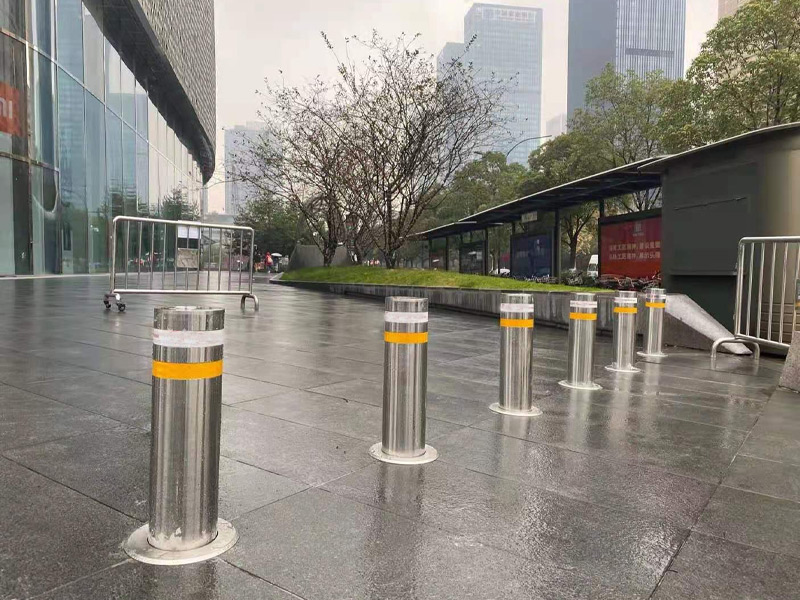商場升（shēng）降柱